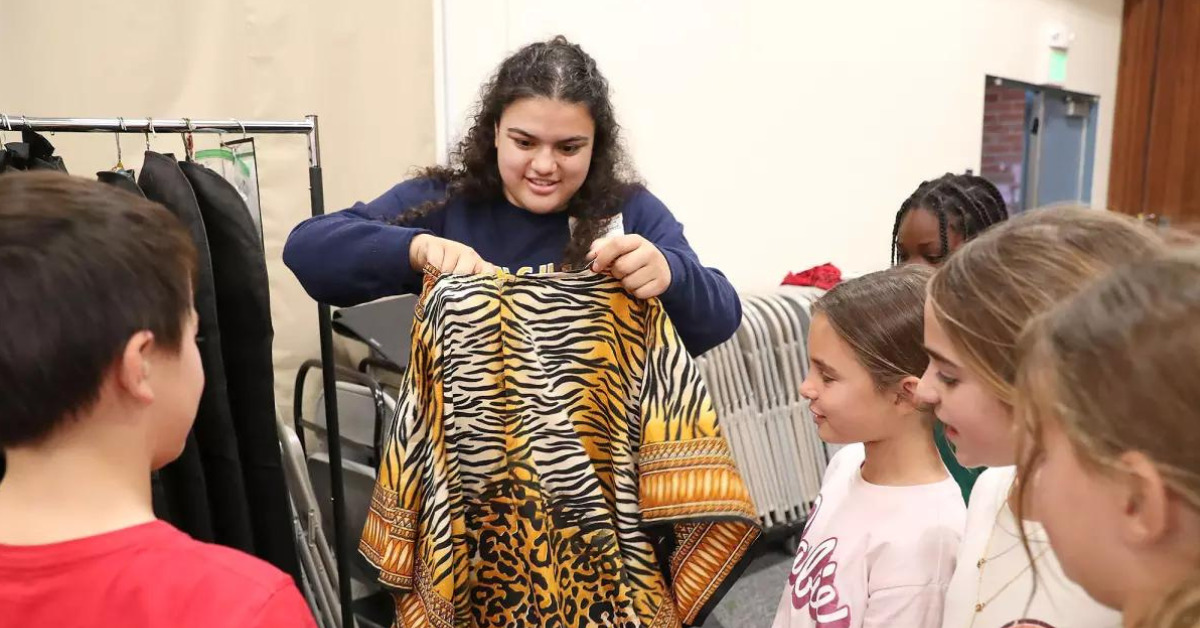 "The Lion King" Roared At Local School, Thanks To Volunteers From Vanguard University And Ca College Corps